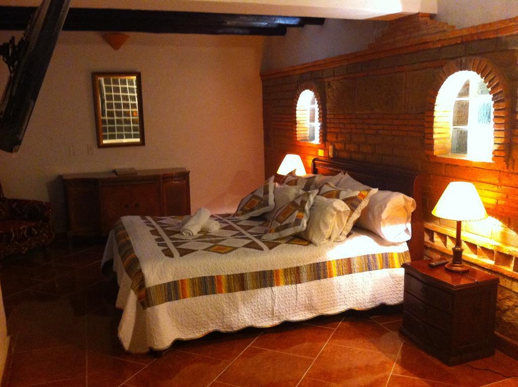 Hotel Los Frayles Villa de Leyva Szoba fotó
